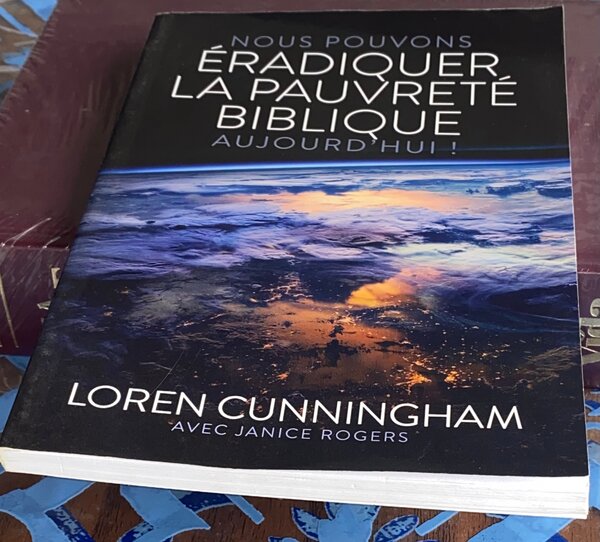 Livre sur la pauvreté biblique