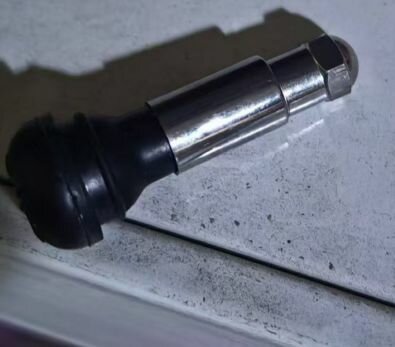 Valves TR413 TR414 en caoutchouc