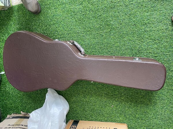 Yamaha Acoustic Guitar