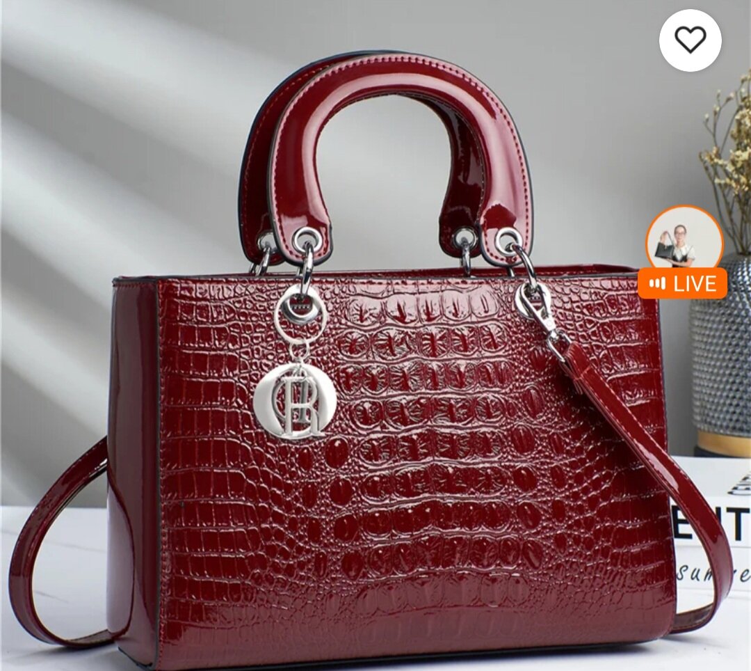 Sac à main croco élégant