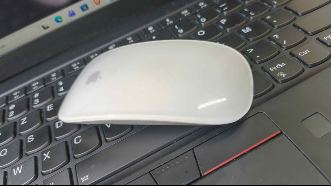 Souris Apple Magic Mouse - Blanche