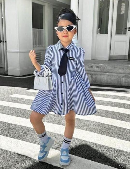 Robe rétro pour enfants