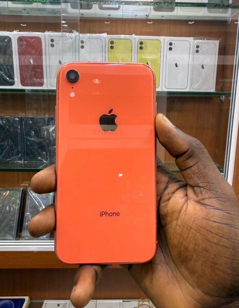 iPhone XR Rouge neuf