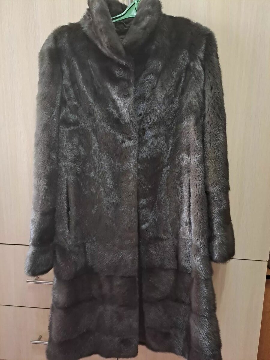 Цельная шуба женская