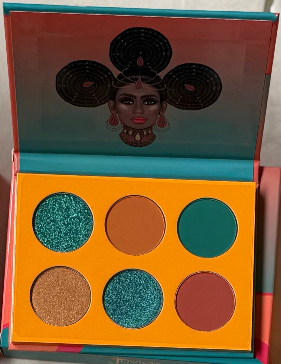 Palette de fards vifs