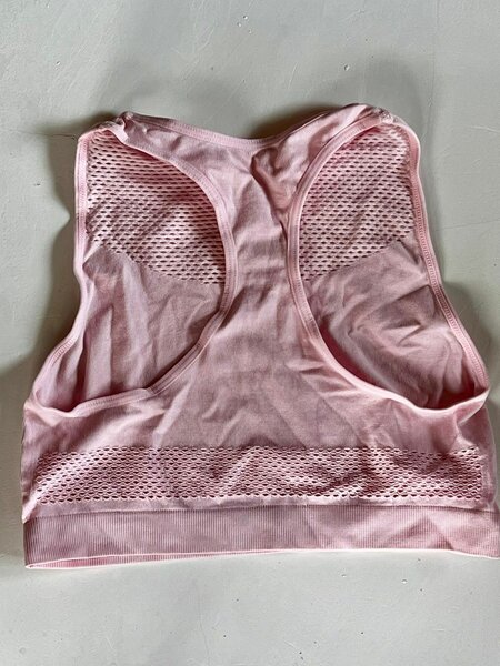 Breathable Seamless Sports Bra