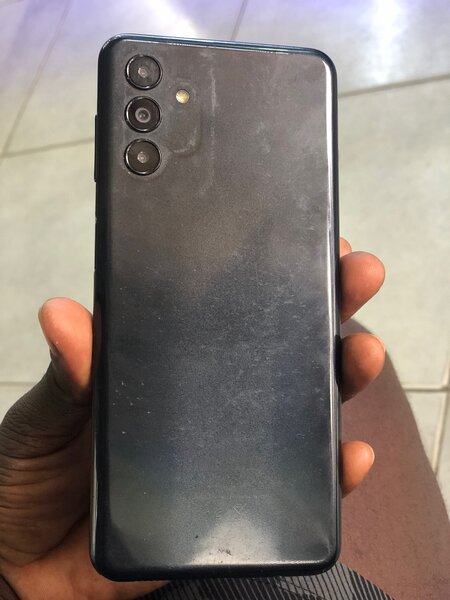 Samsung A04s