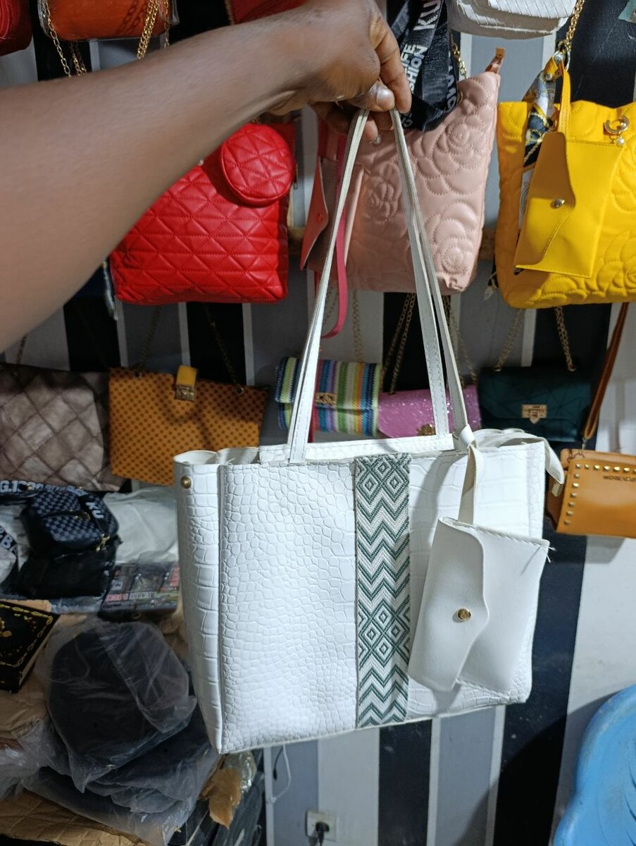 Sac à main élégant en cuir