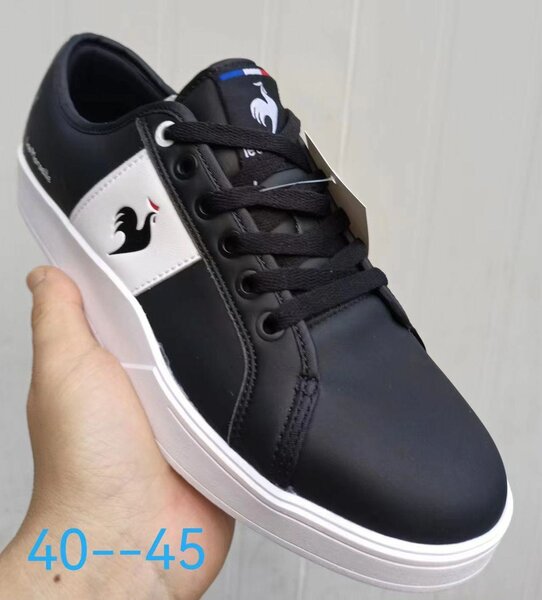 CHAUSSURE ORIGINAL MARQUE LE COQ SPORTIF disponible  ✅