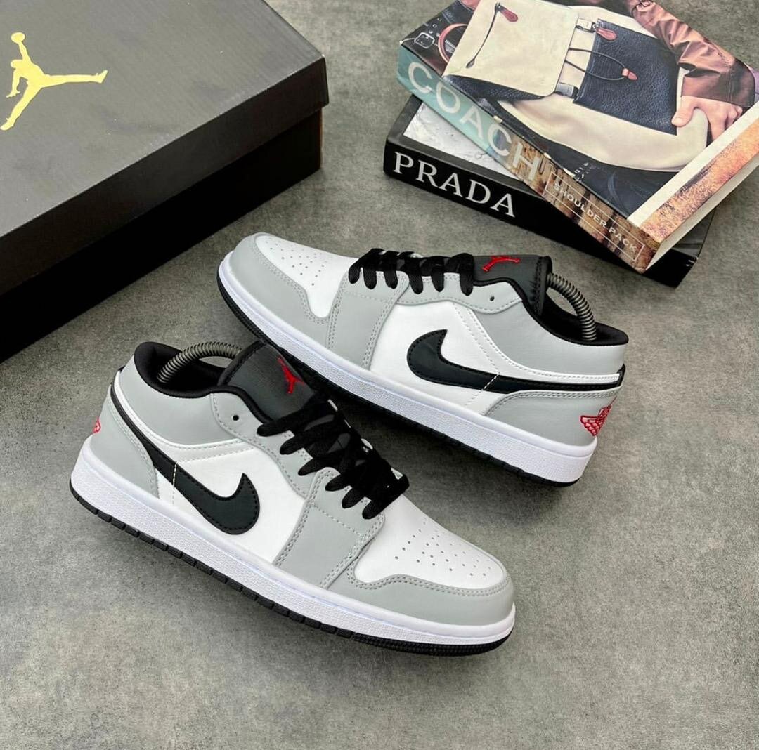 Nike Jordan 1 low