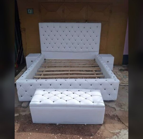 Double bed frame