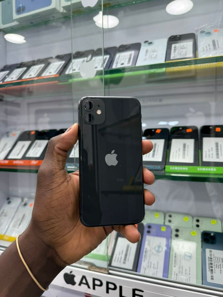 11 simple 64 Go sans ID