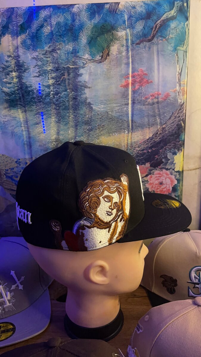 Casquette brodée LA