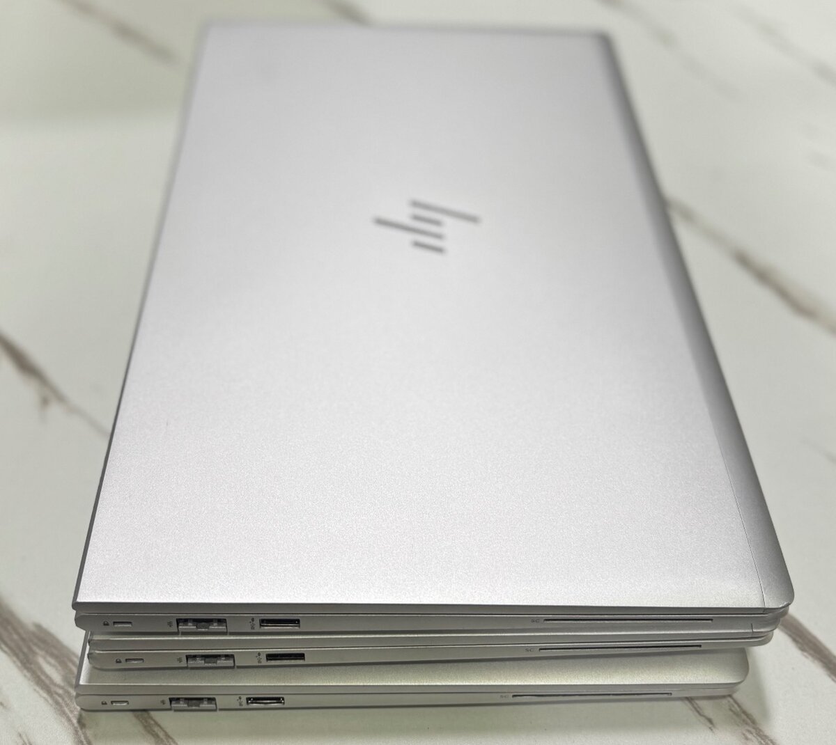 hp elitebook g10 i7 13th génér