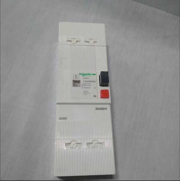 Disjoncteur CIE,Schneider 5à30