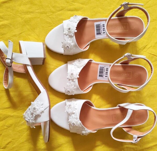 Sandales Blanches à Talons