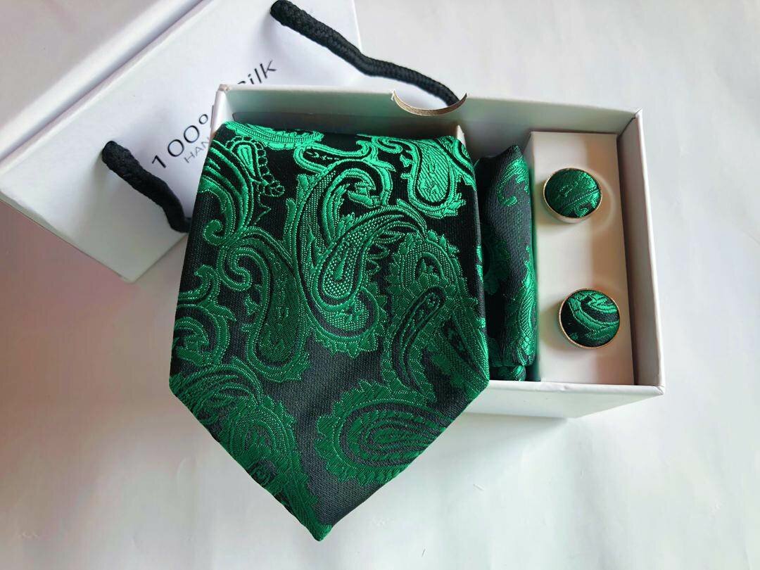 Cravate homme de qualité