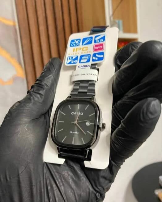 Montre Casio Quartz élégante