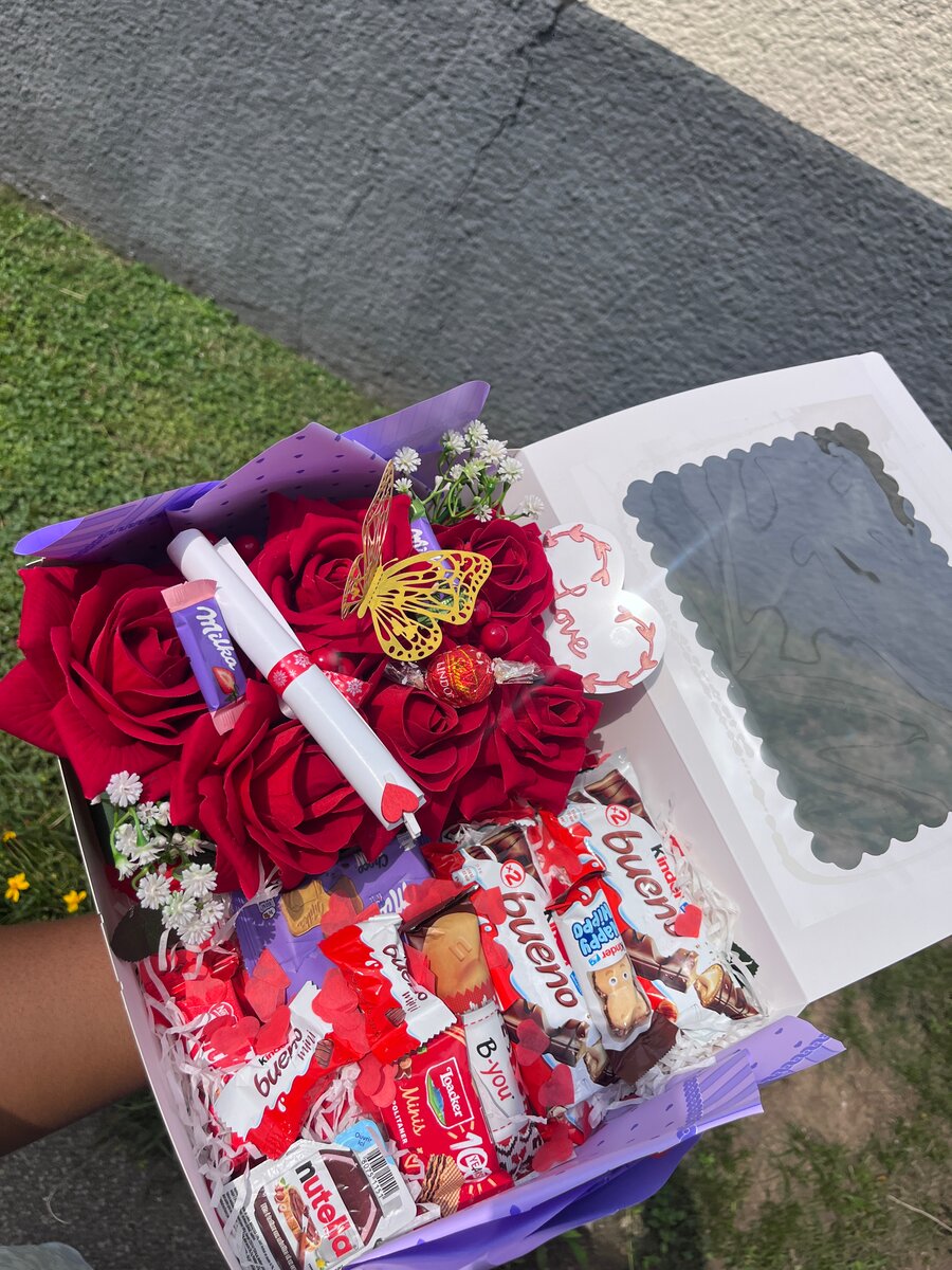 Cadeau de fleurs et chocolats