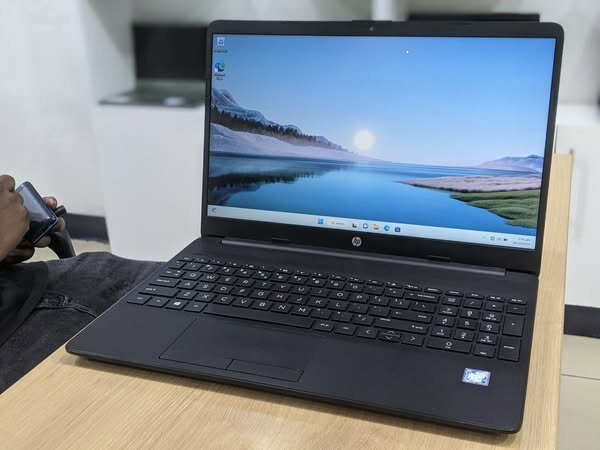 HP Laptop 15- dw1xxx (Notebook PC)