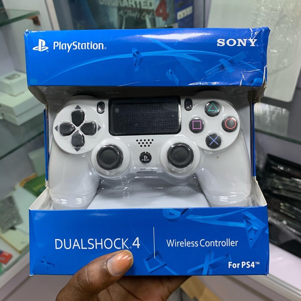 Manette PS4 DualShock 4