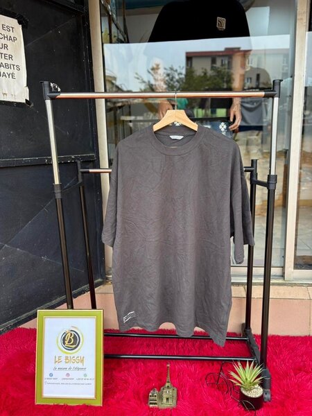 T-shirt ample gris pour hommes