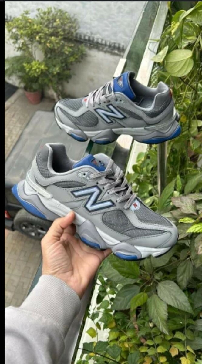 NEW BALANCE 9060