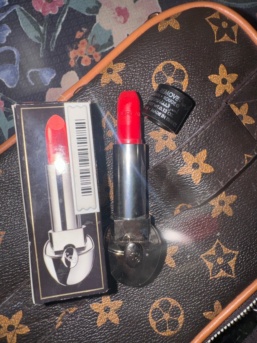 Guerlain rouge#28