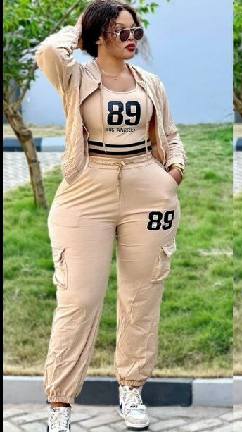 set  t-shirt and trouser, jacket