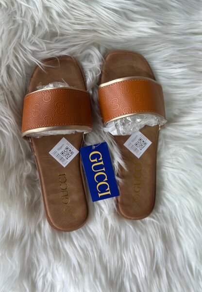 Sandales en cuir élégantes