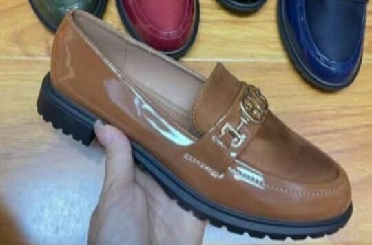 Mocassins élégants en cuir
