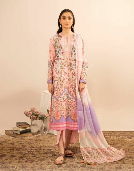 Ladies suit
