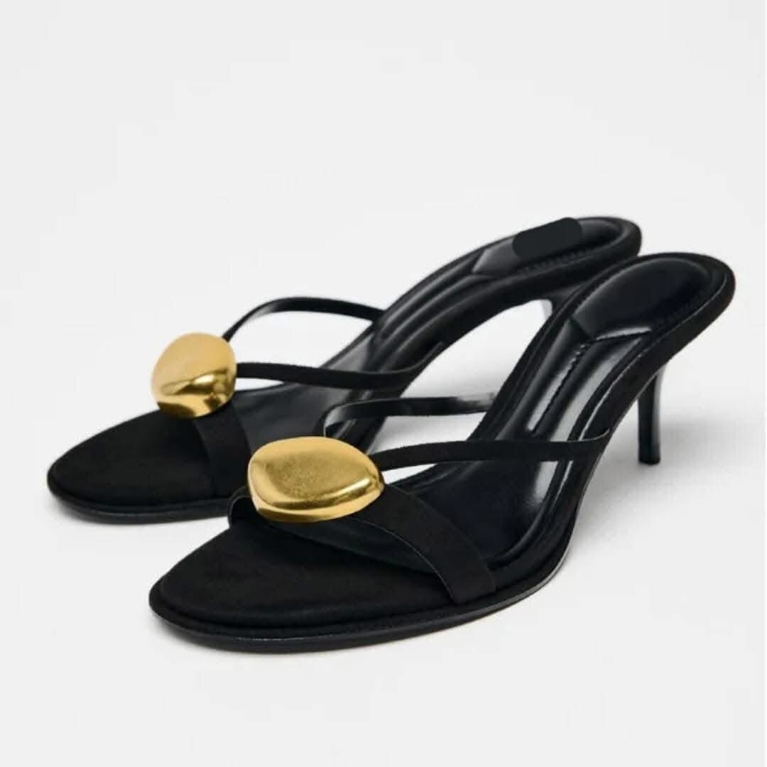 Sandales à talons élégantes