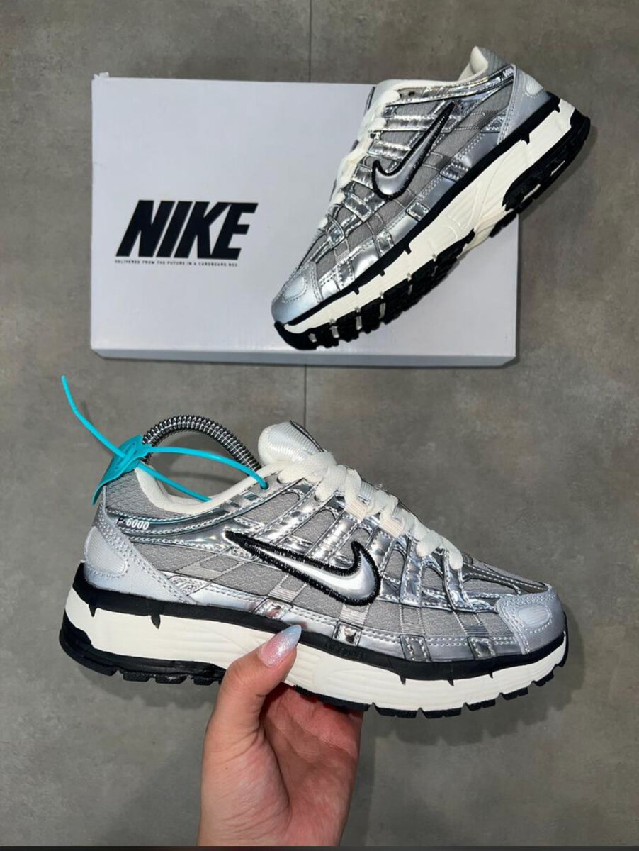 Sabots cloutés tendance