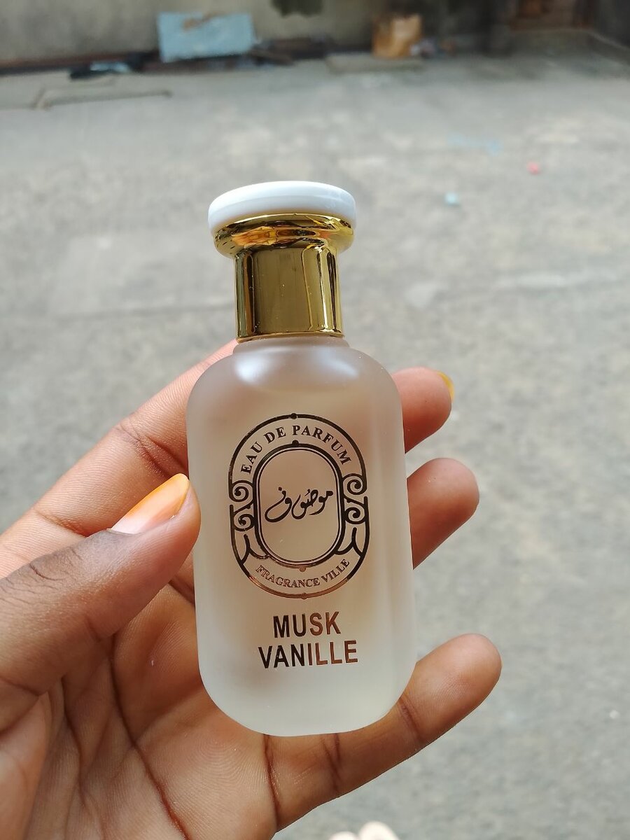 Parfums Mosuf Variés