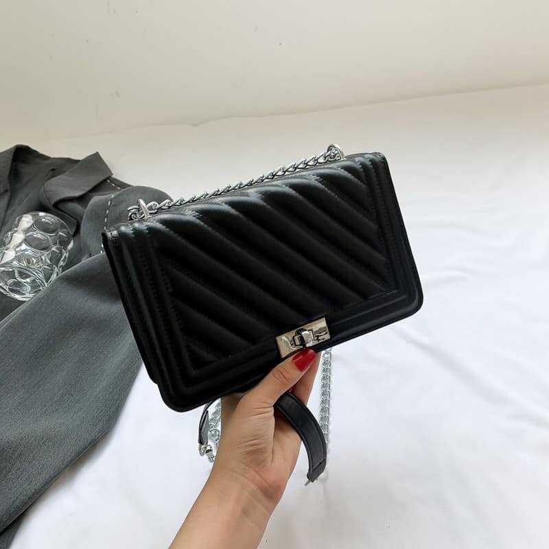 High quality, stylish women's bag black