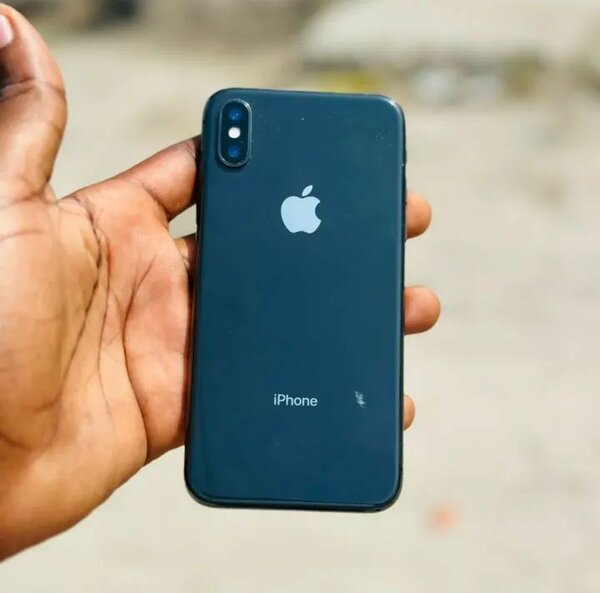 iPhone X