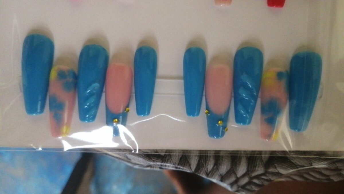 Ongles Artificiels Élégants