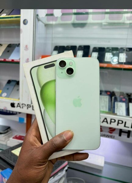 iPhone 15 plus