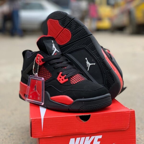 Jordan 4