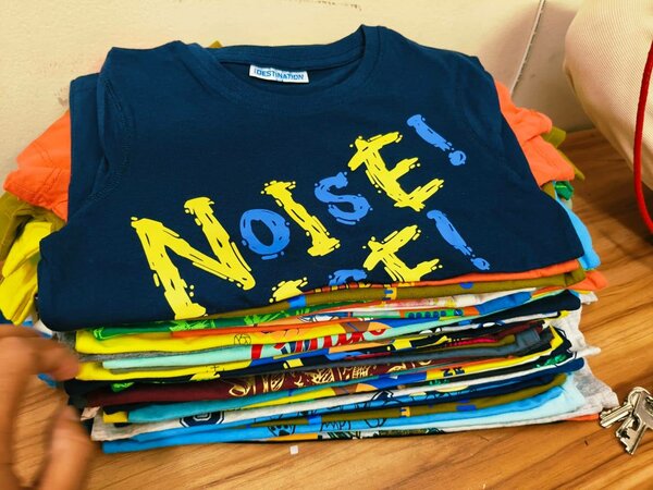 Adult's Boyes & Girls 100% Original Export Super Fancy T-shirt 