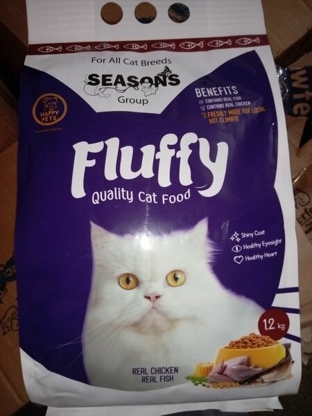 FLUFFY CAT FOOD