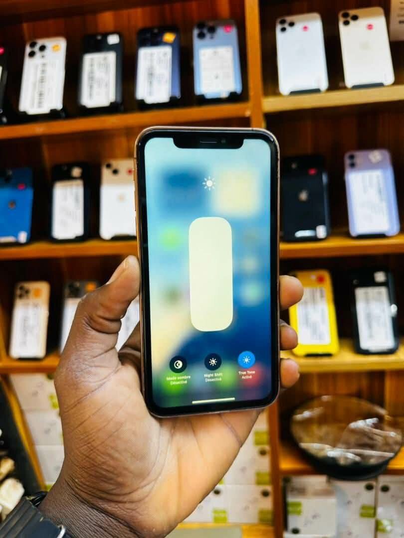 Smartphone 128Go écran AMOLED