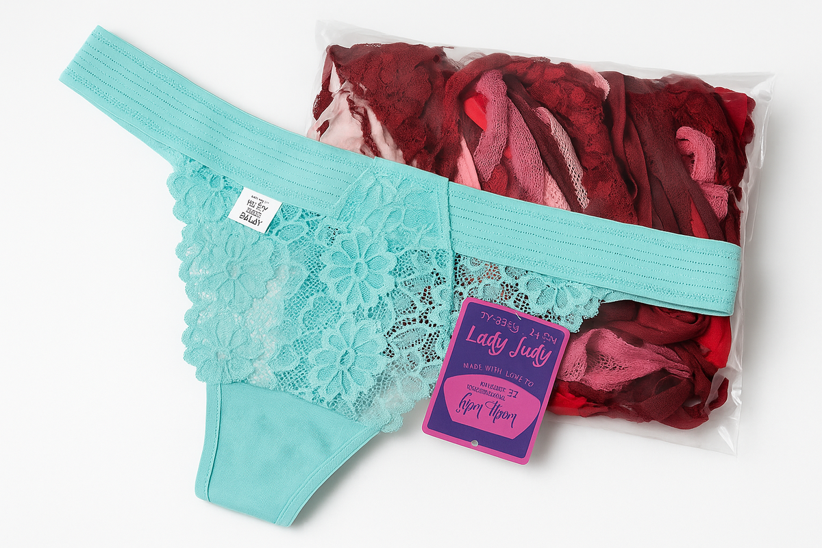 Strings en dentelle colorés