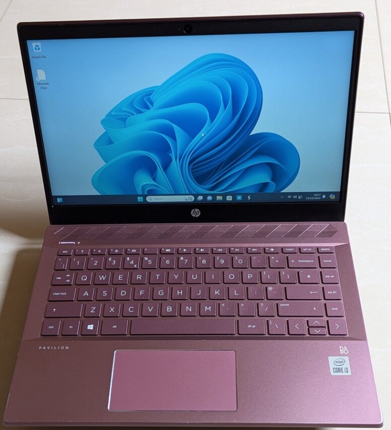 *EXCELLENT CONDITION HP PAVILION 14-Ce3602sa