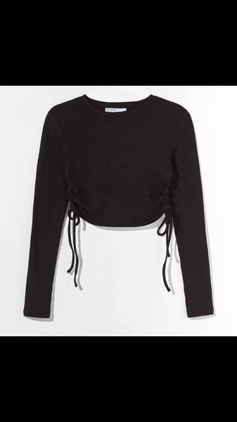 Haut court noir ajustable