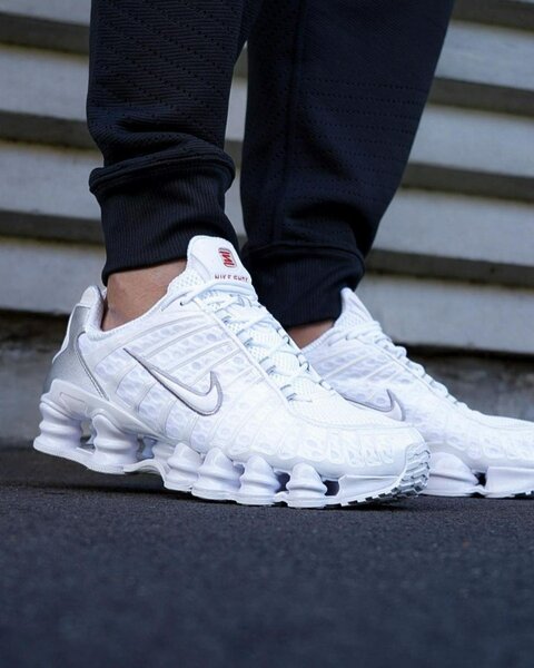 Baskets Nike Shox Blanc