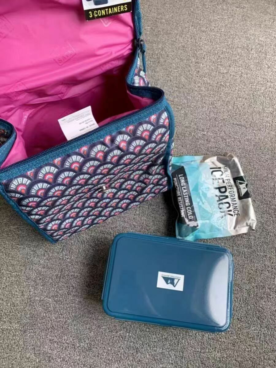 Sac a lunch isotherme + 3 boit