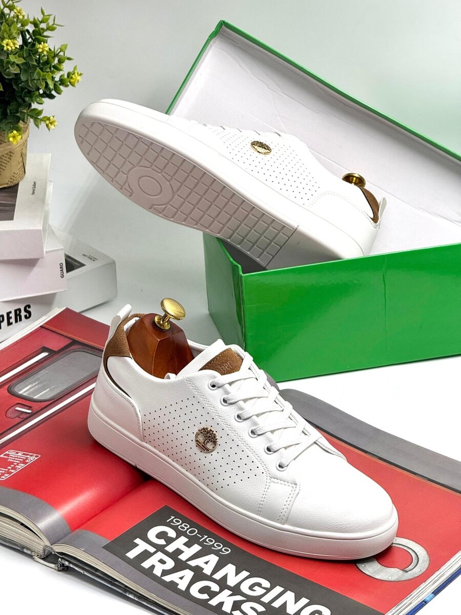 TIMBERLAND ALL WHITE