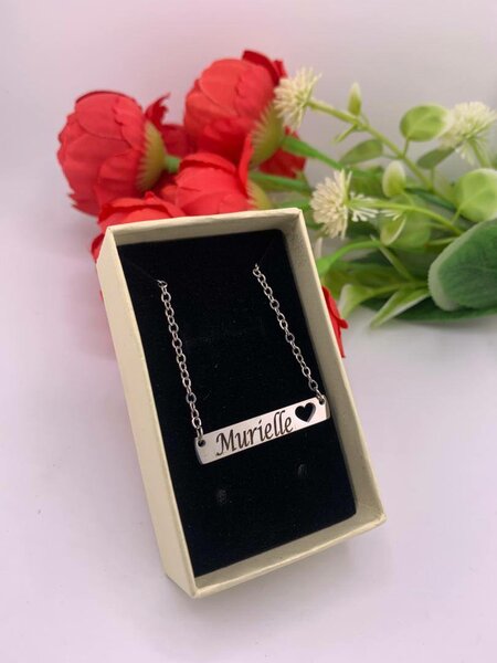 Chaîne femme personnalisé